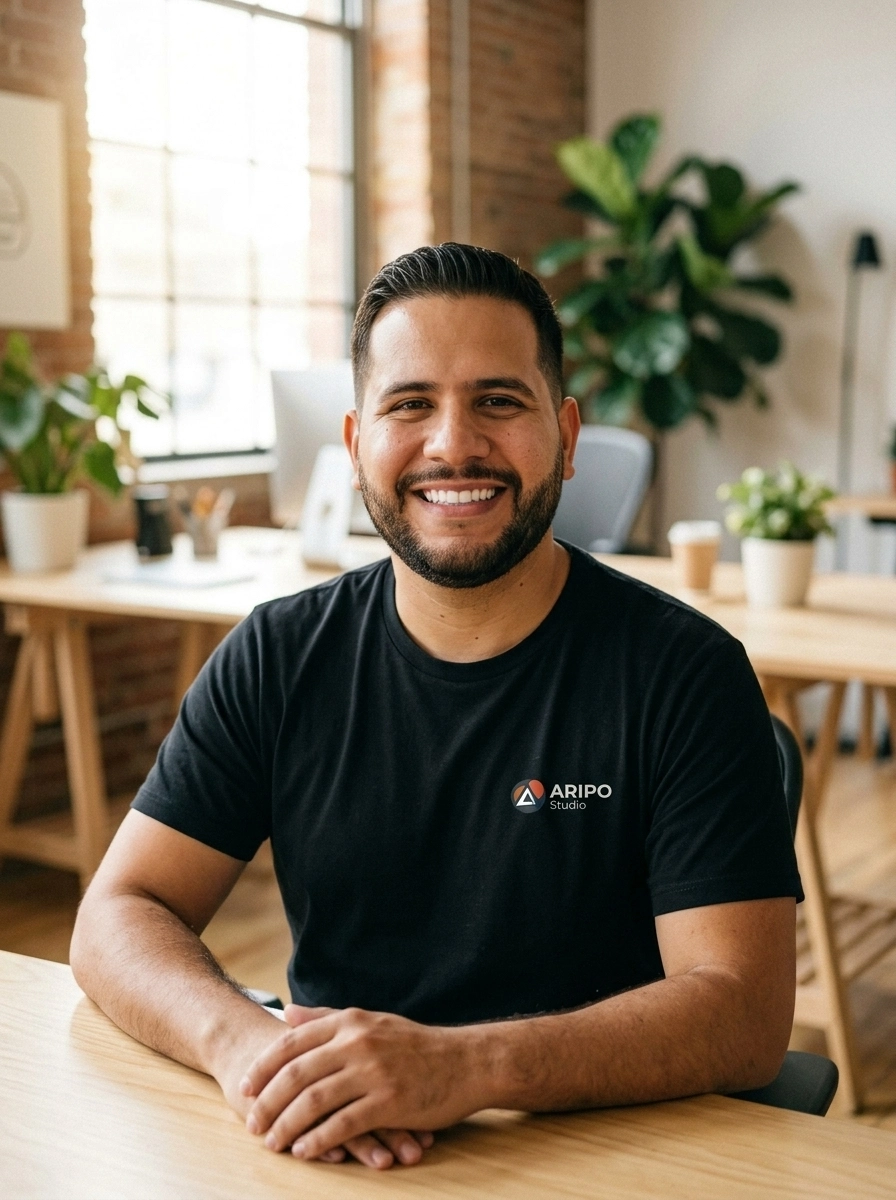 Luis, fundador de Aripo Studio